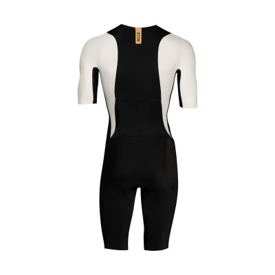 HUUB Collective noir